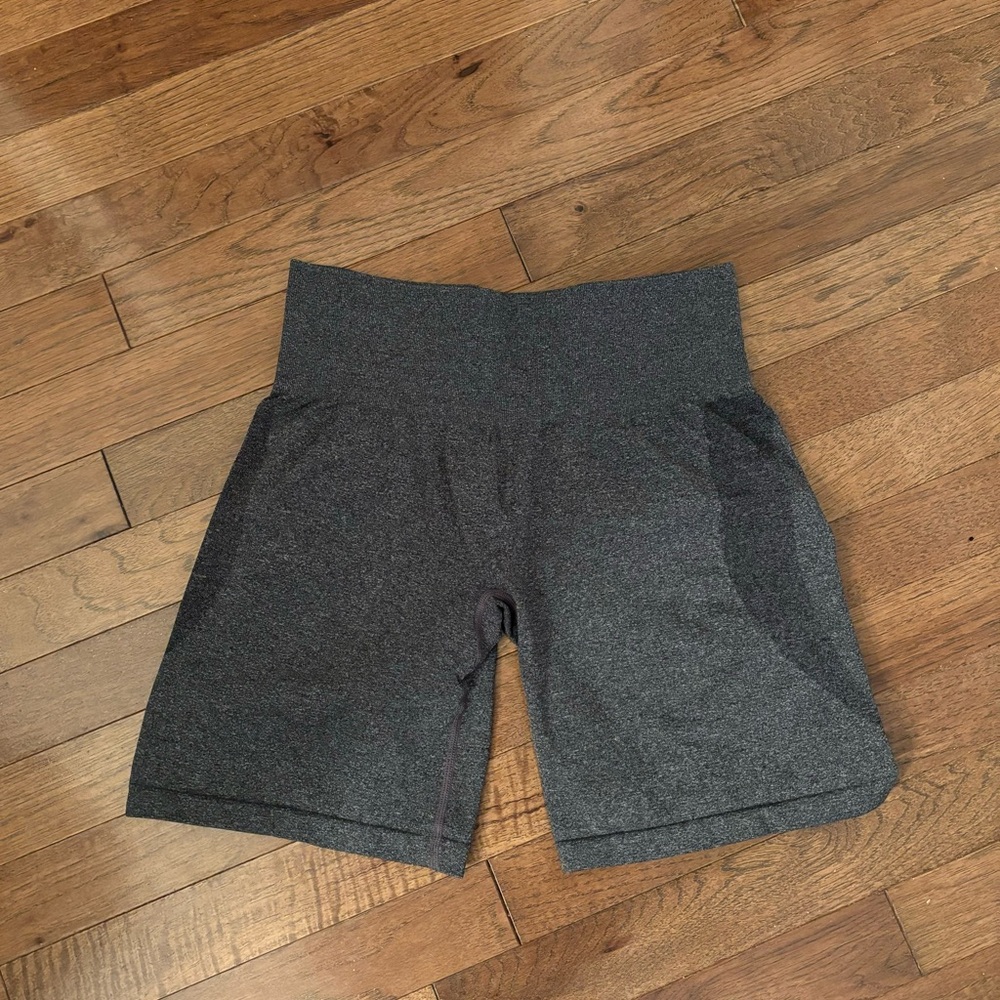 NVGTN shorts